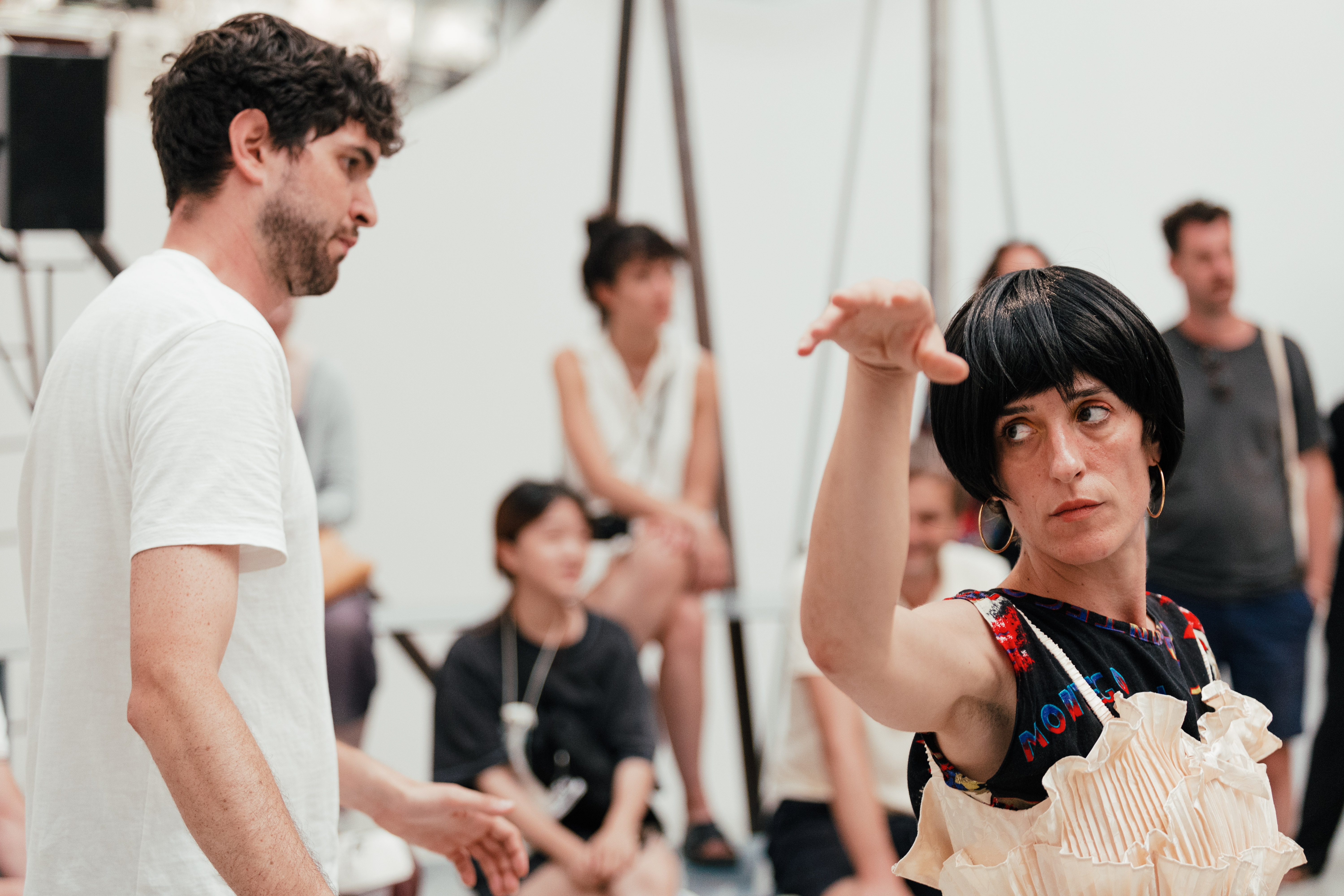 Earth / Ball / Theater, le bal de la Terre 