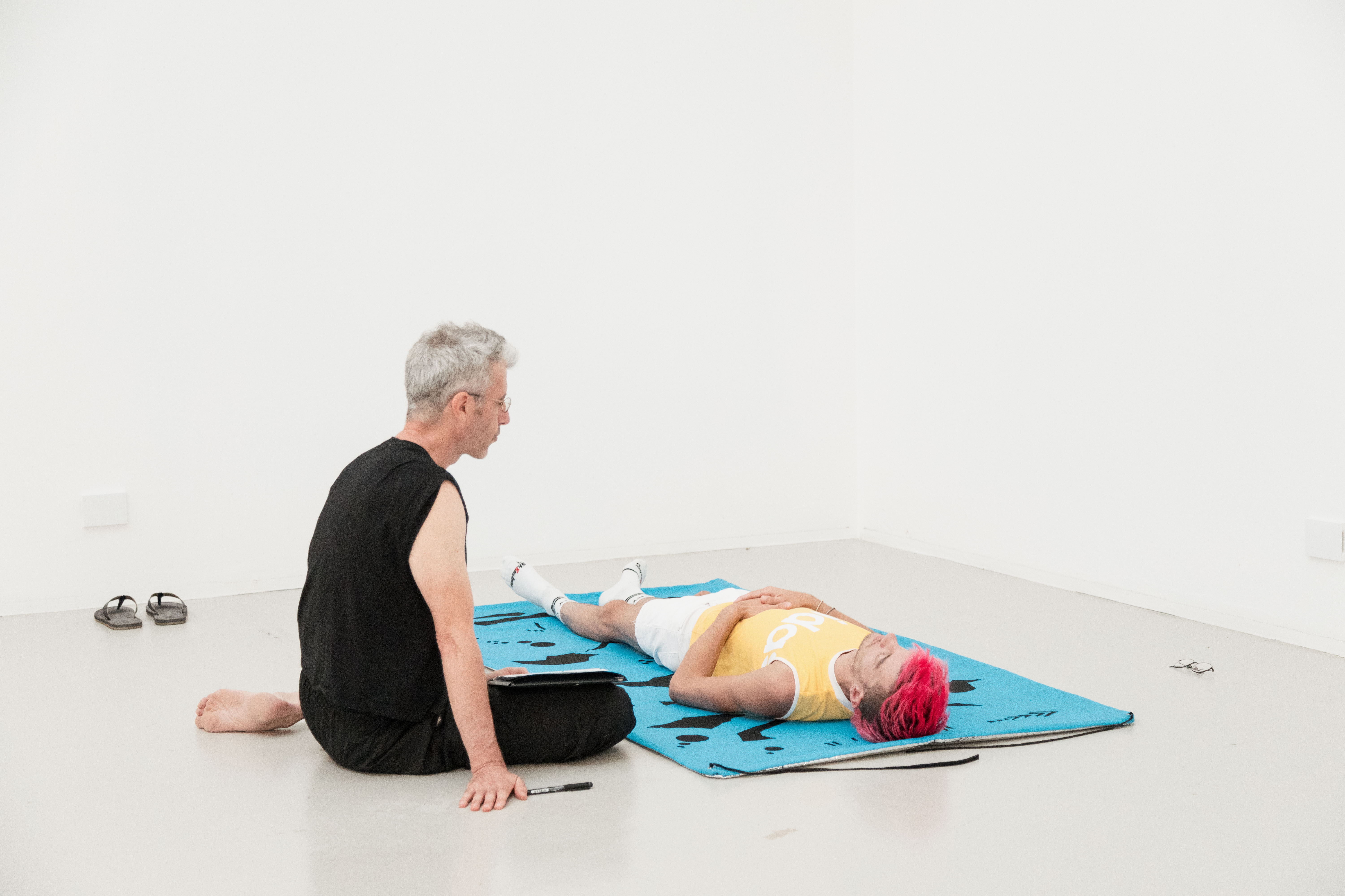 Earth / Ball / Theater, le bal de la Terre 