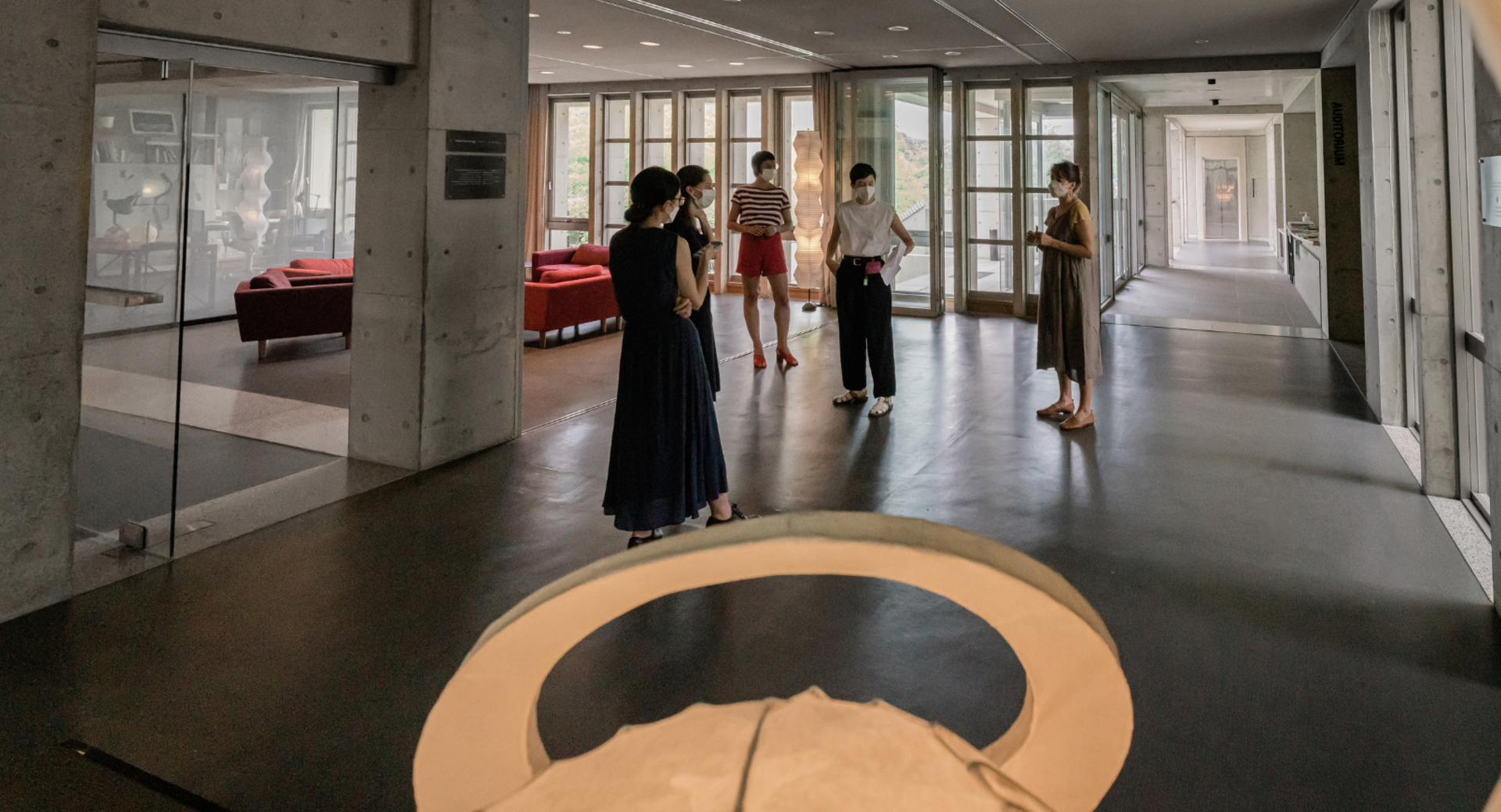 Vie commune à la villa. 