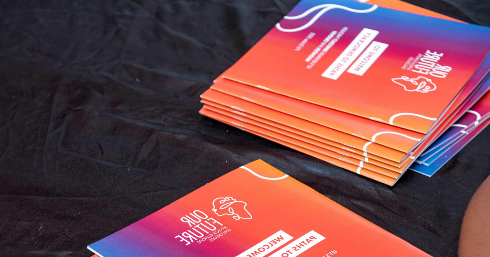 Notre futur - Fond RTE + image 