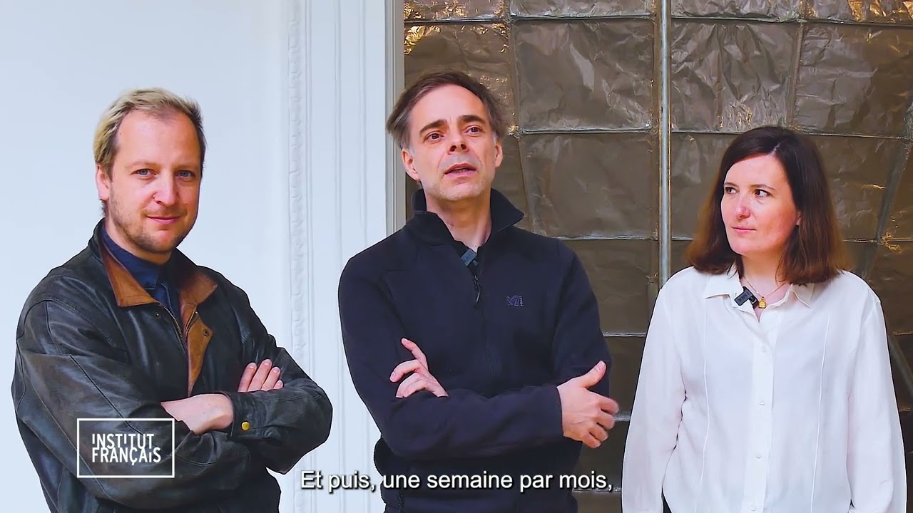 Visite du Pavillon français "Ball Theater - La fête n’est pas finie" 